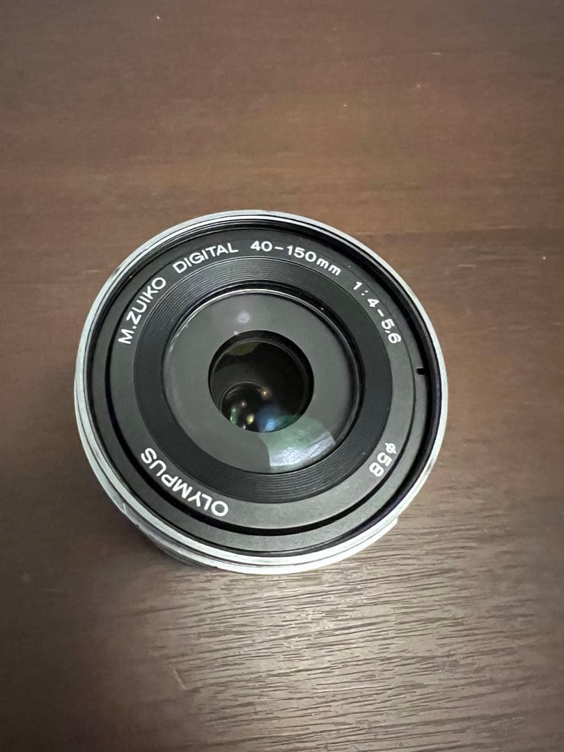 オリンパス ZUIKO DIGITAL 40-150mm F4.0-5.6 R