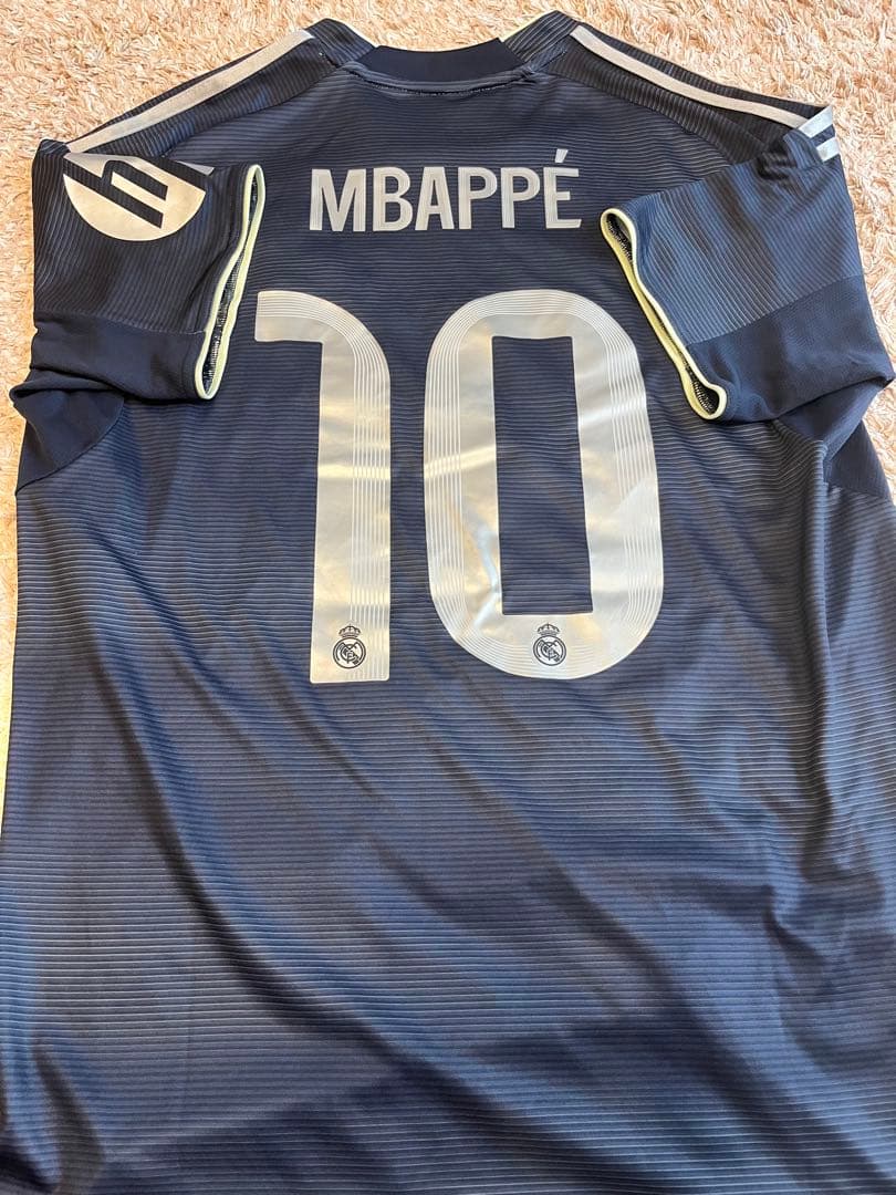 レアルマドリード ベンゼマ ユニフォーム 20/21 3rd ベンゼマ オーセン