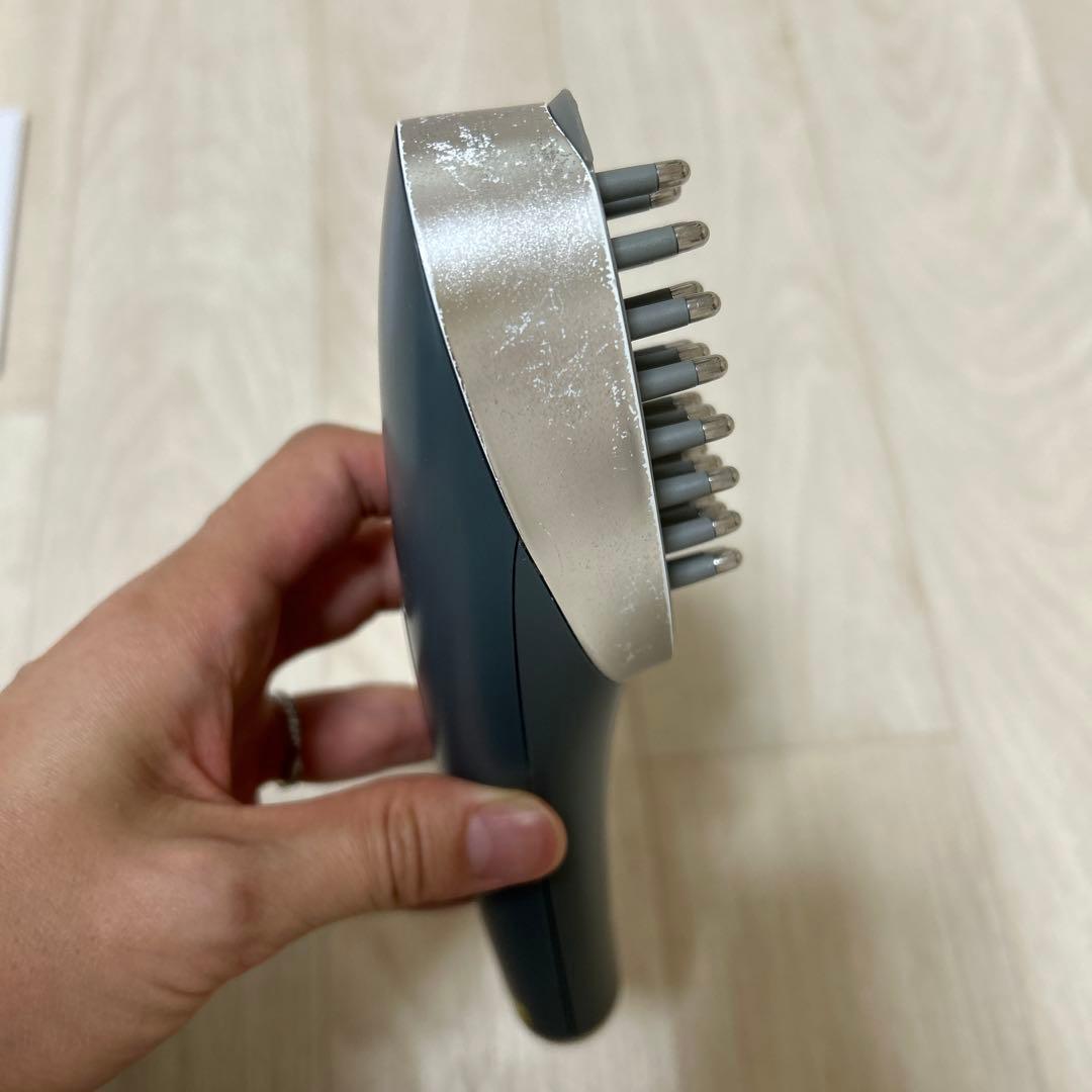 《安値》mysé スカルプブラシ 充電器付き グレー