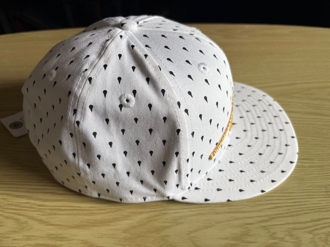 NEW ERA × JOJO 黄金の風 コラボキャップ M/Lサイズ ホワイト