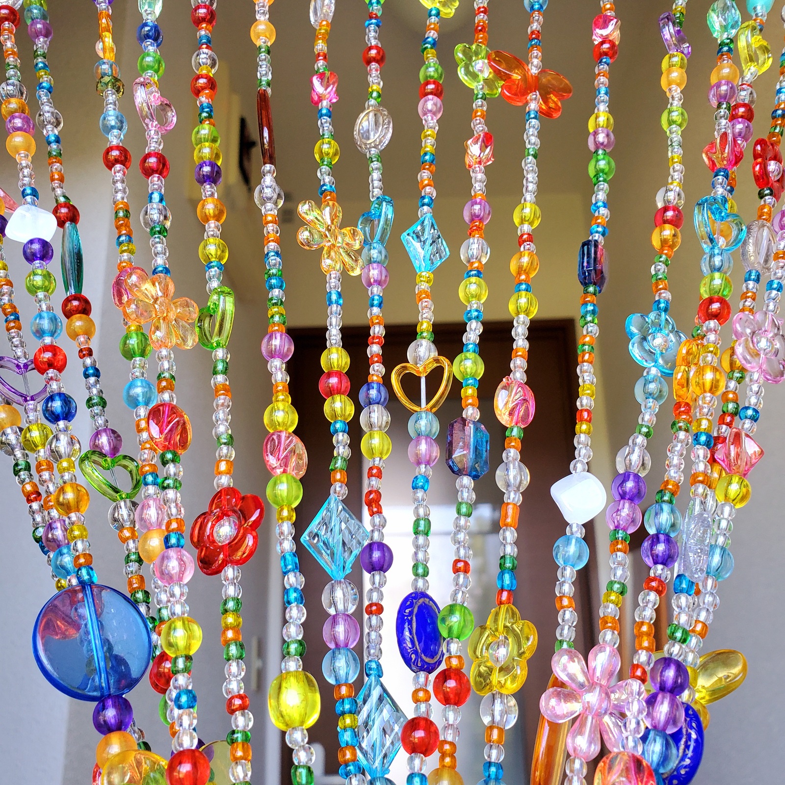 ビーズのれん ビーズカーテン ビーズ カラフル ポップ のれん