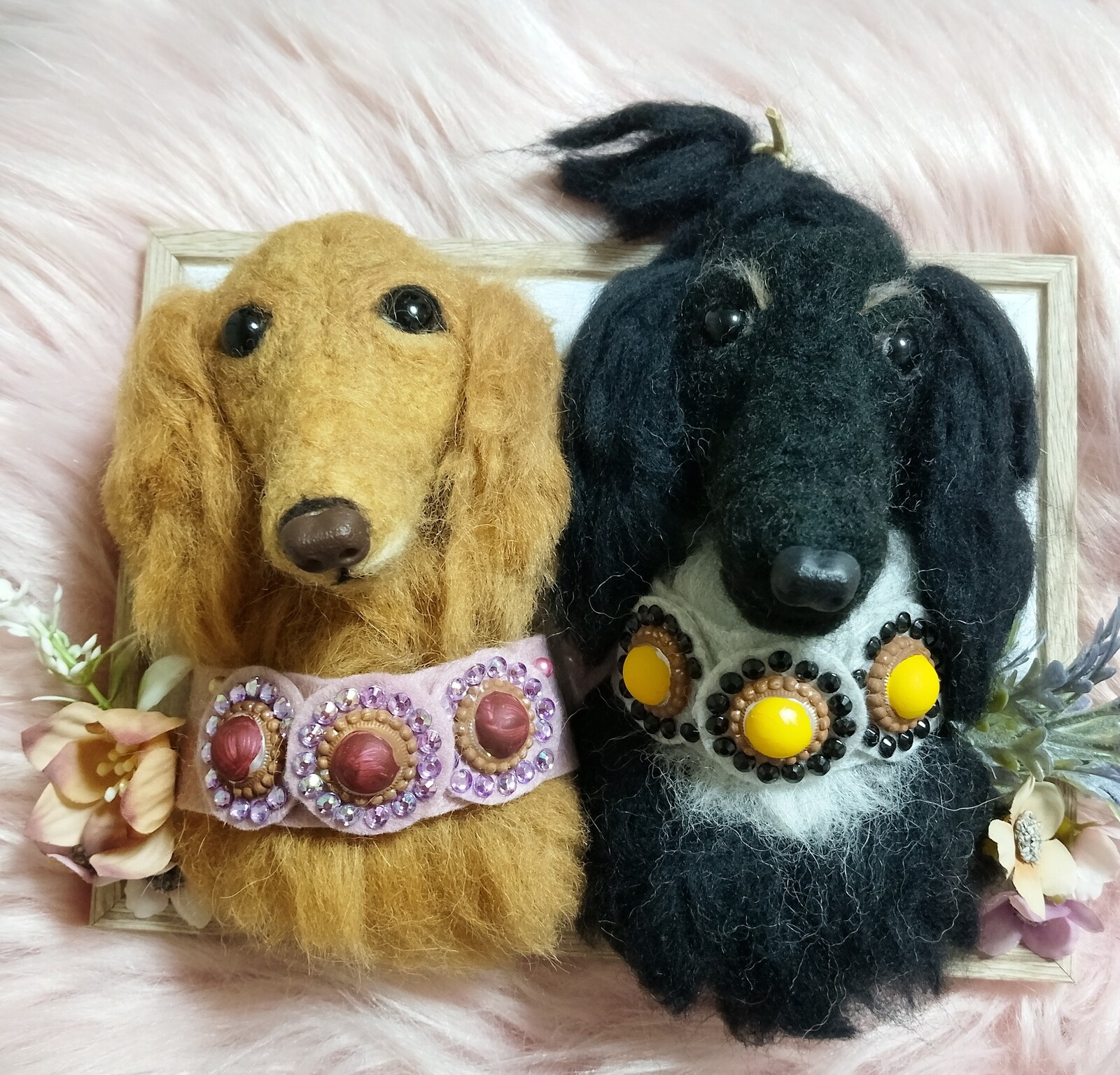 羊毛フェルト 額縁ワンちゃん 2匹用 オーダー - NOA0911'S GALLERY