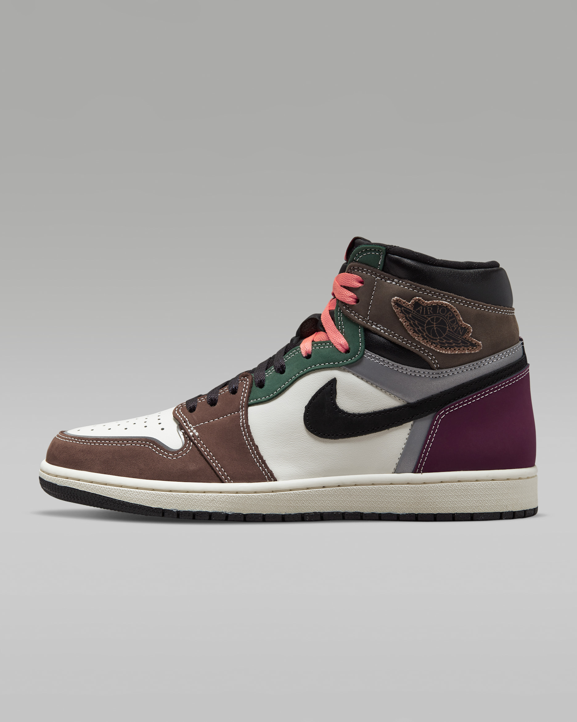 Air Jordan 1 Retro High OG Men's Shoes. Nike ID