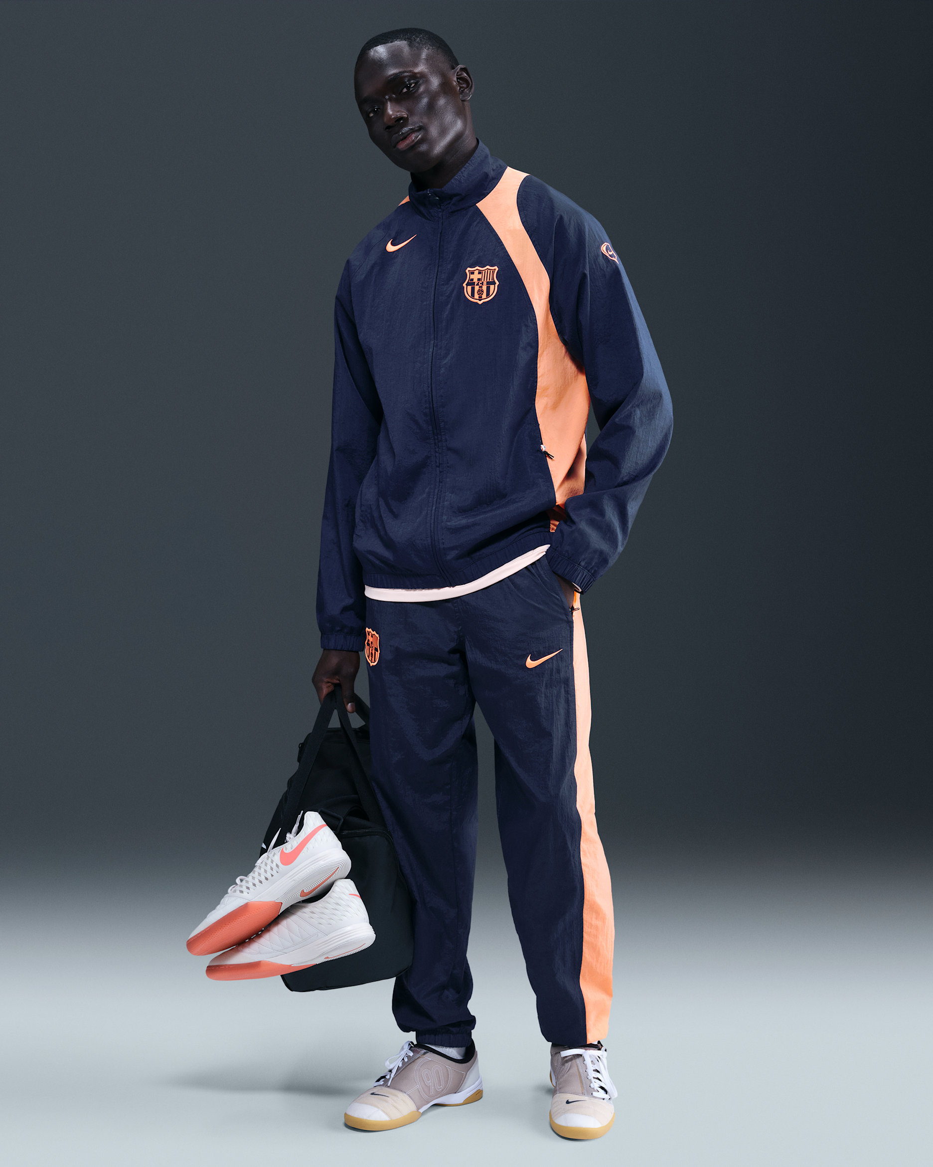 FC Barcelona Third Men's Nike Total 90 Soccer Woven Track Pants