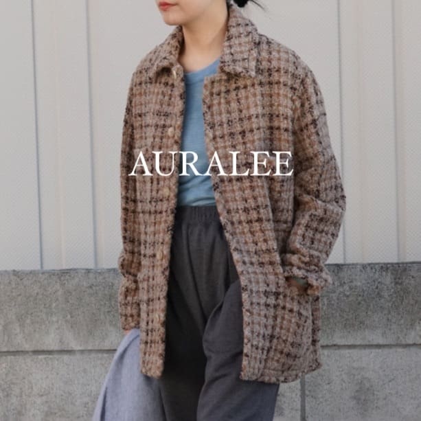 AURALEEの今シーズン注目のツイードブルゾンが入荷！ / スタッフブログ