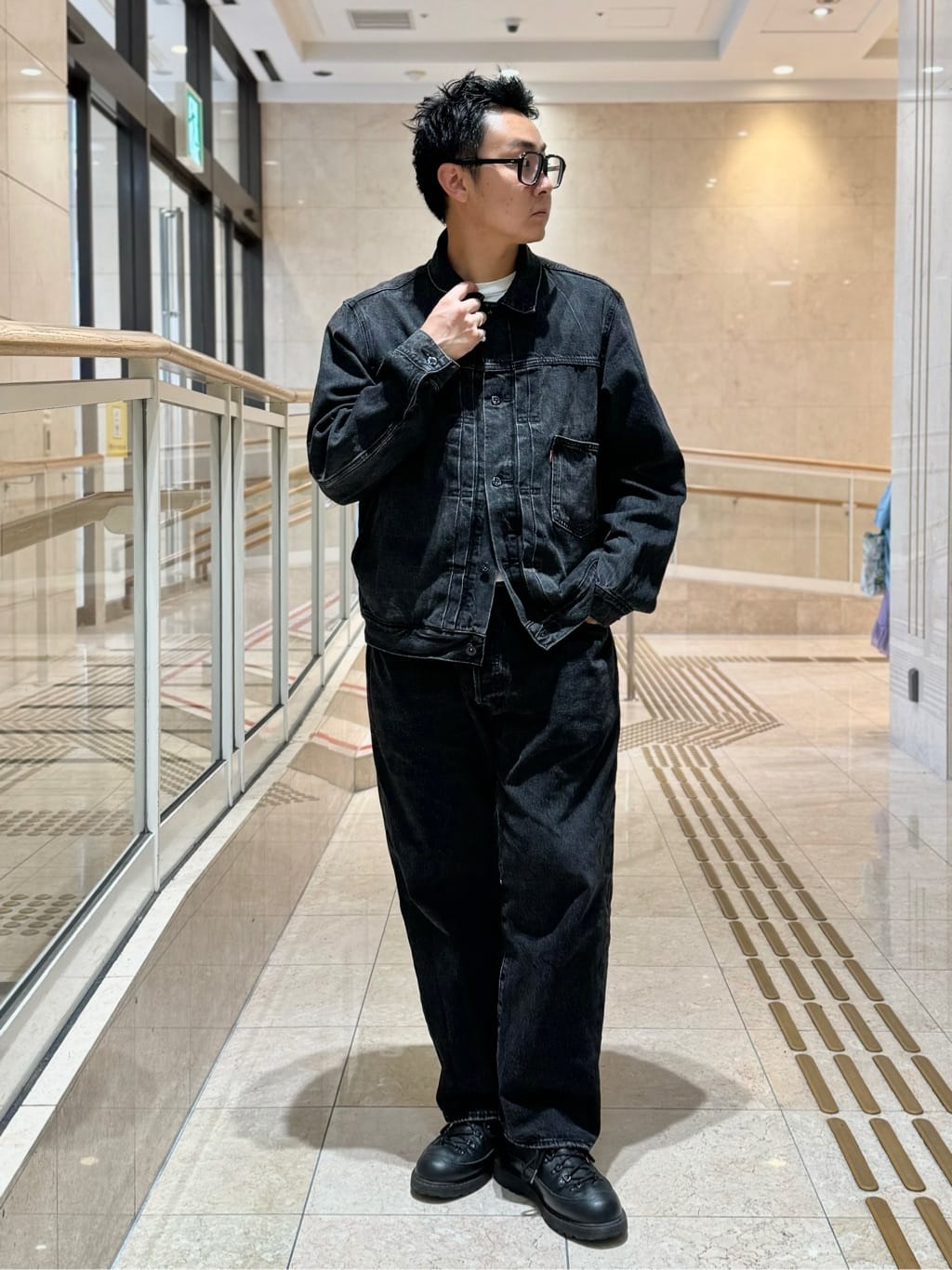 リーバイス 上下セット ブラック おすすめのブラックデニム