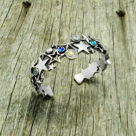 BANGLE | 目黒区 |工房あるじゃん