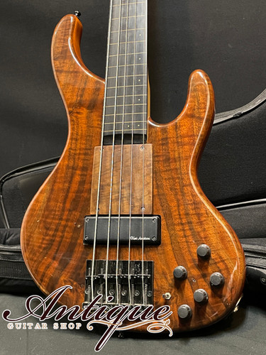 Real Bossa Design(Bossa) OBJ5 Fretless Custom Order 1990's 3.9kg