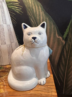 Vintage Cat Boutique – Unique Clothing & Decor | Snick's Cat Cafe