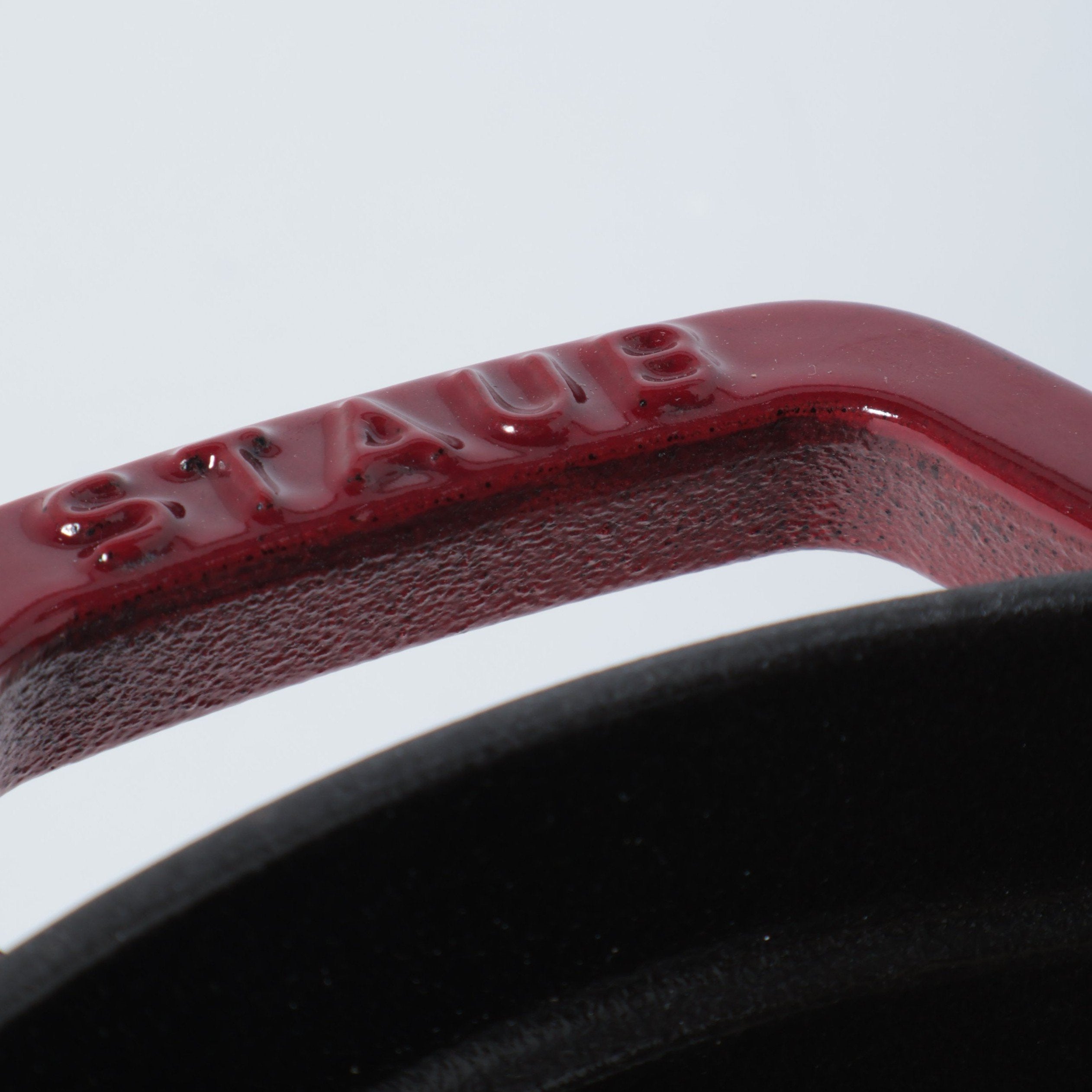 ピコ・ココット オーバル 27cm チェリー｜ココット｜ストウブ公式