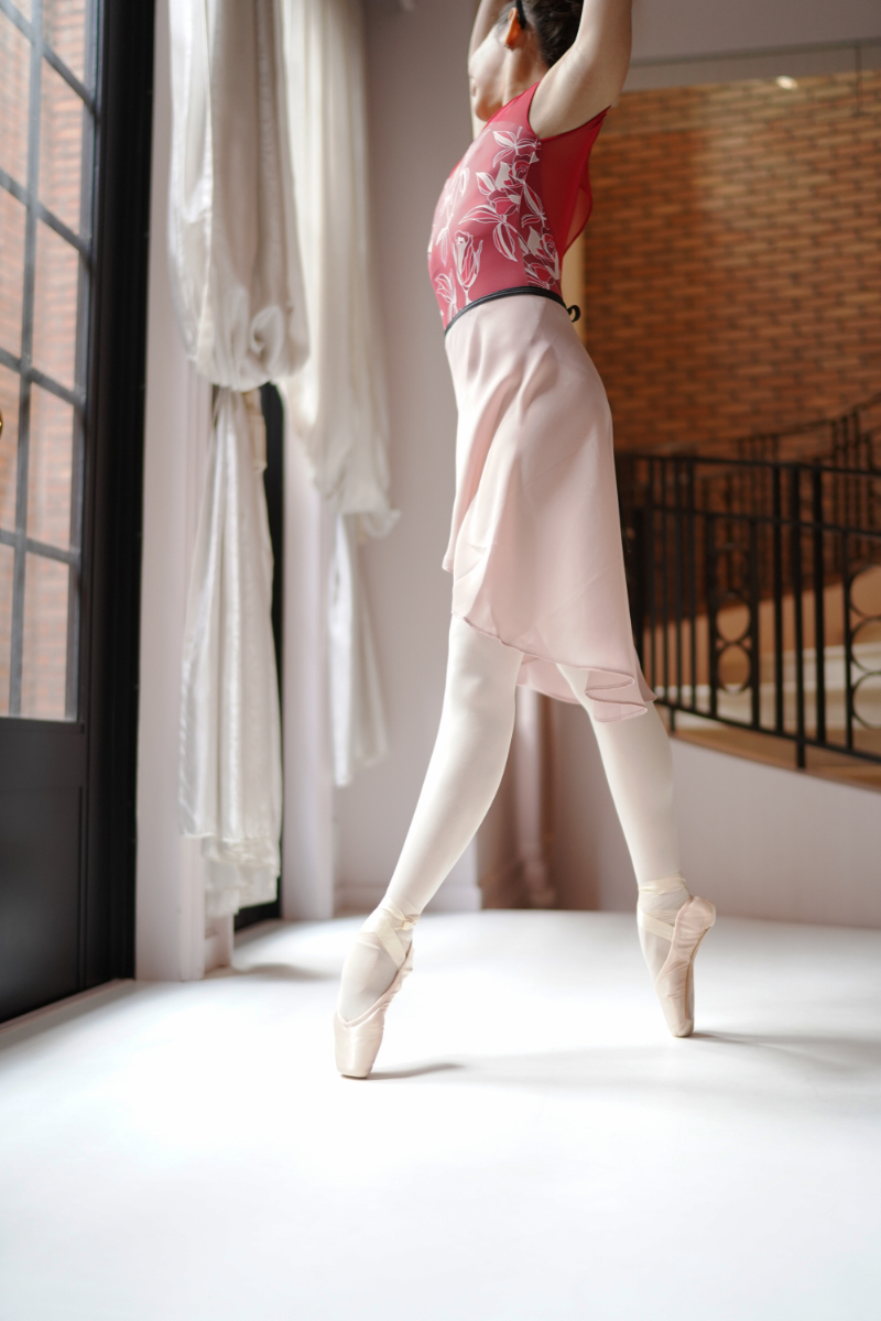 stina / black ribbon wrap skirt / dusty pink