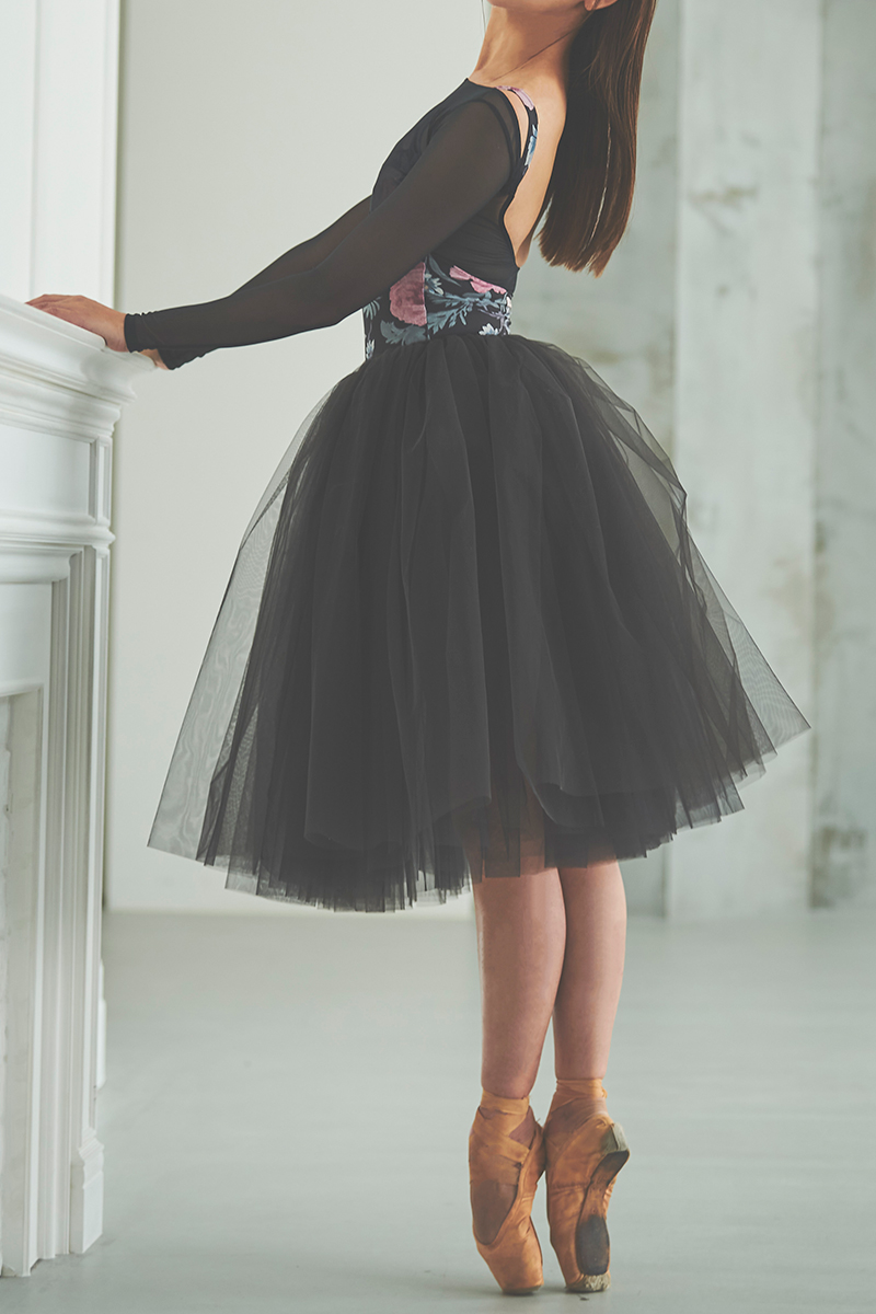 stina / type L long ribbon / old flower black