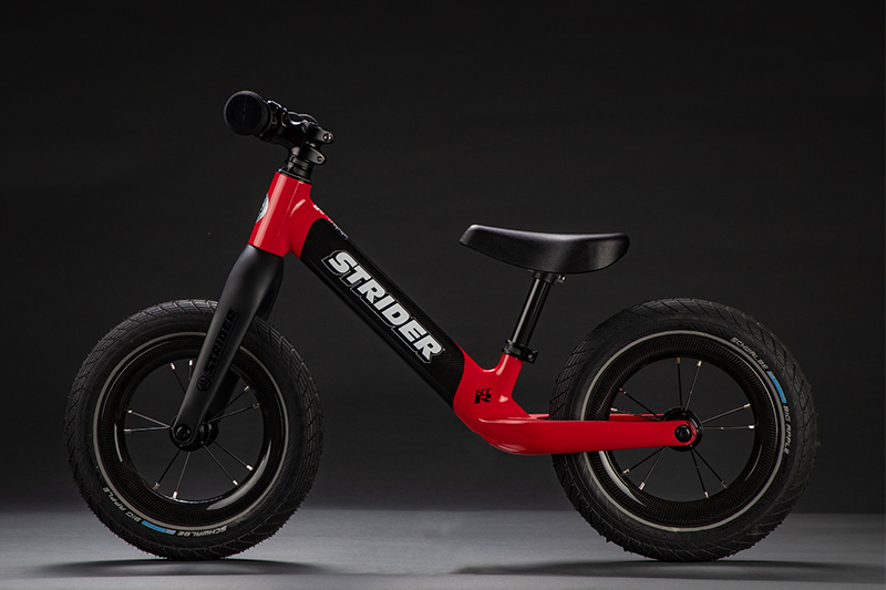 ST-R｜STRIDER：ストライダー