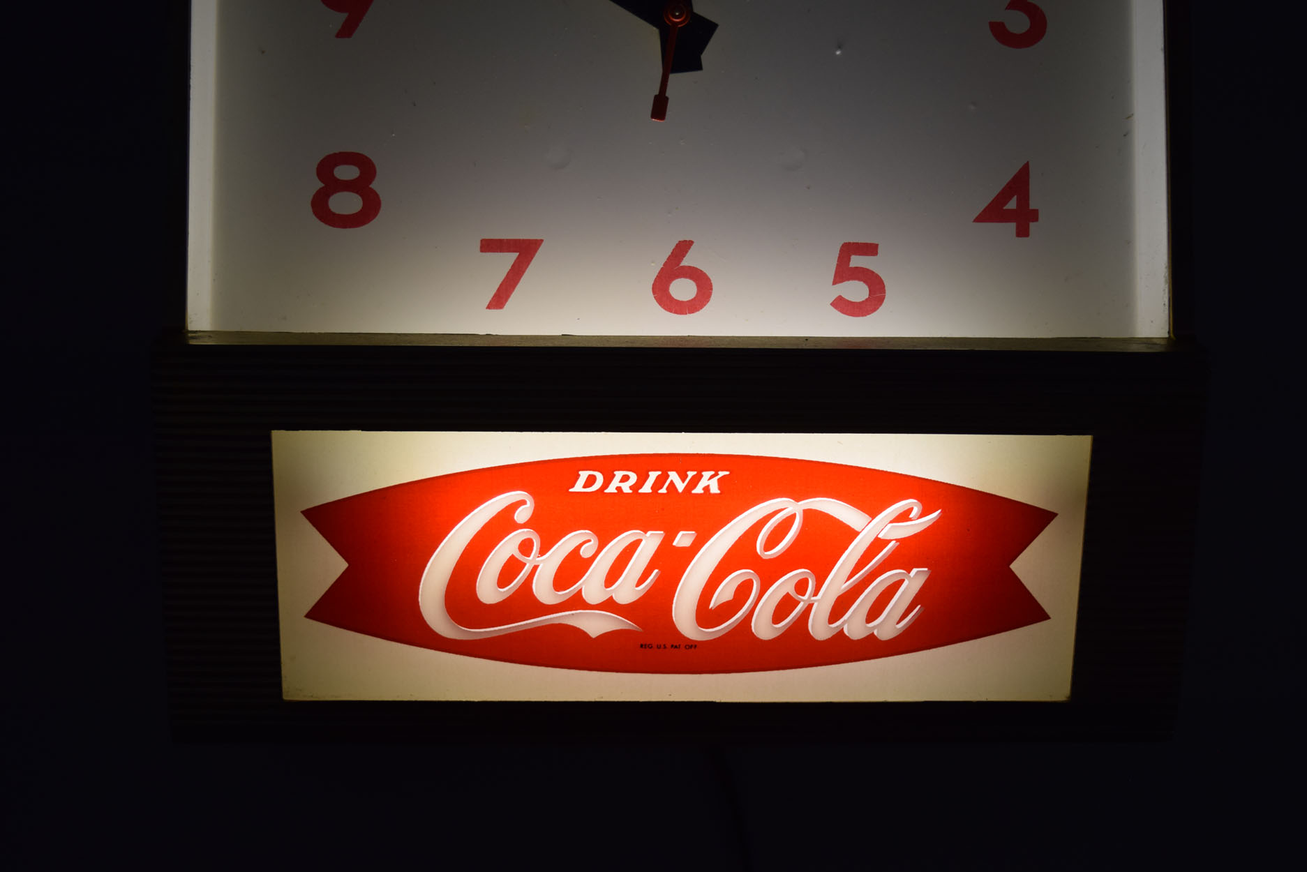 Coca Cola Fishtail Light Up Clock 1950s Era Gold Case Coke