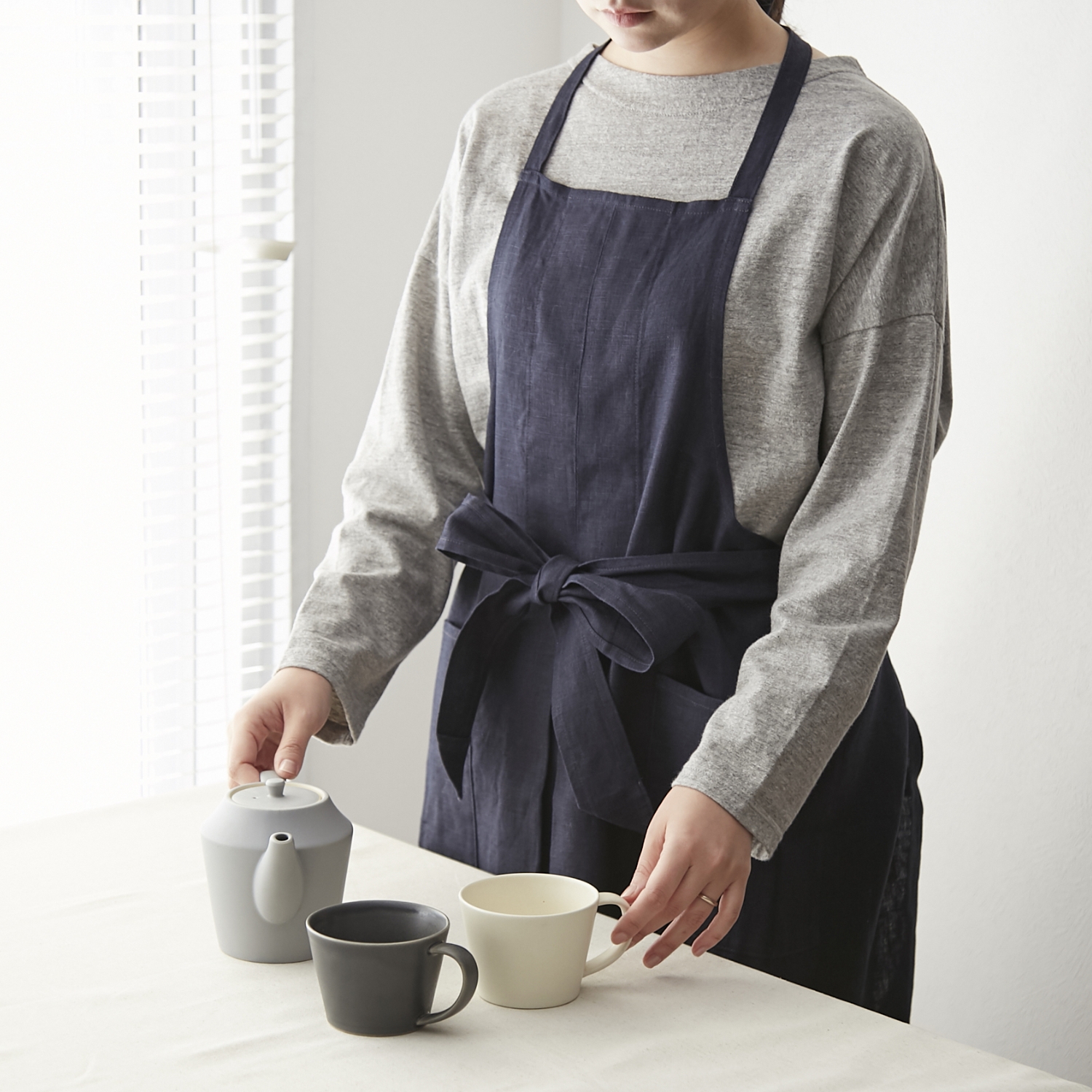 woof/RINTO フレアエプロン -スカートみたいに品よく可愛い、大人の